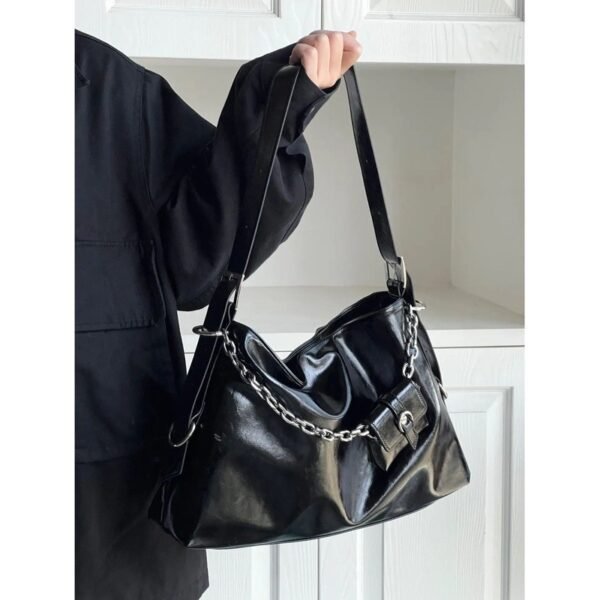 Minimalist Large Capacity Crossbody Bag- black
