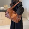 Womens Large Capacity Tote Bag - bronw