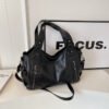 Womens Large Capacity Tote Bag - black